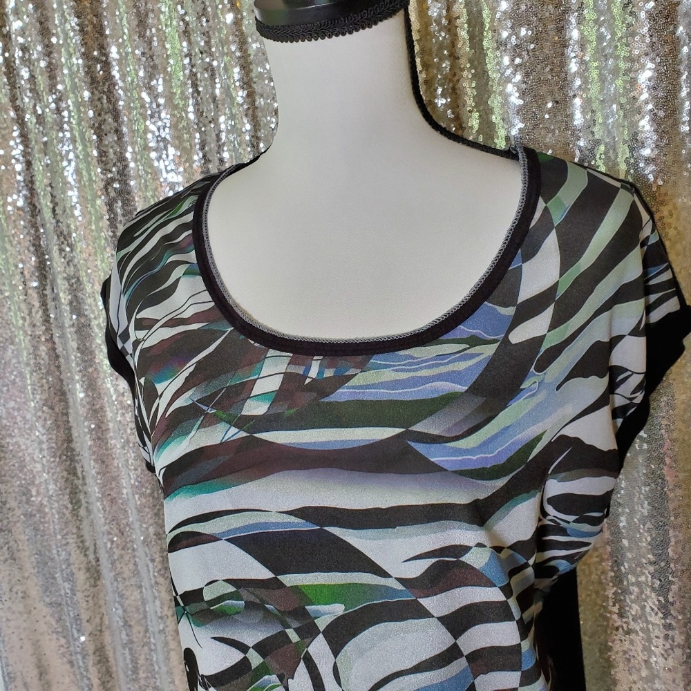Edista Blouse - Picture 2 of 6